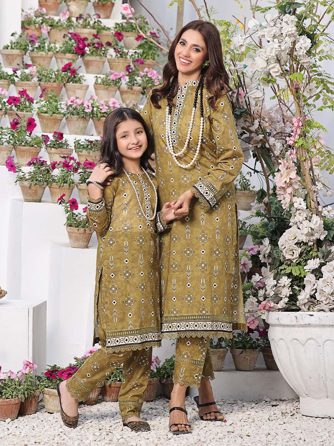 2 PC LAWN Stitched  RLS-2-09