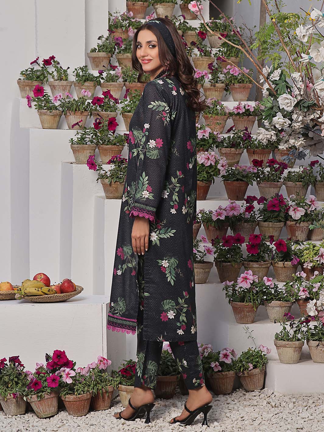 2 PC LAWN Stitched  RLS-2-011